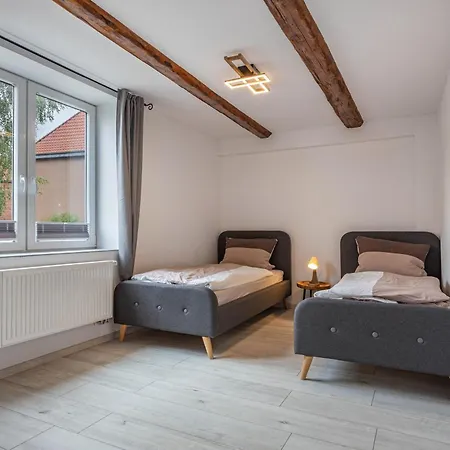 1 Apartment