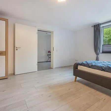 1 * Northeim