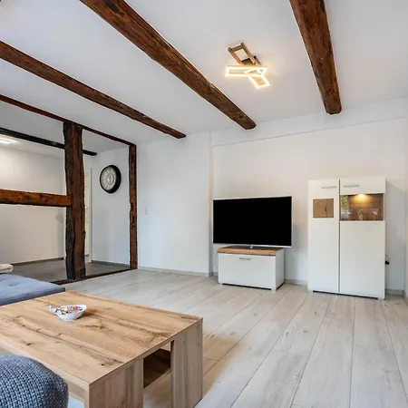 1 شقة نورتهايم